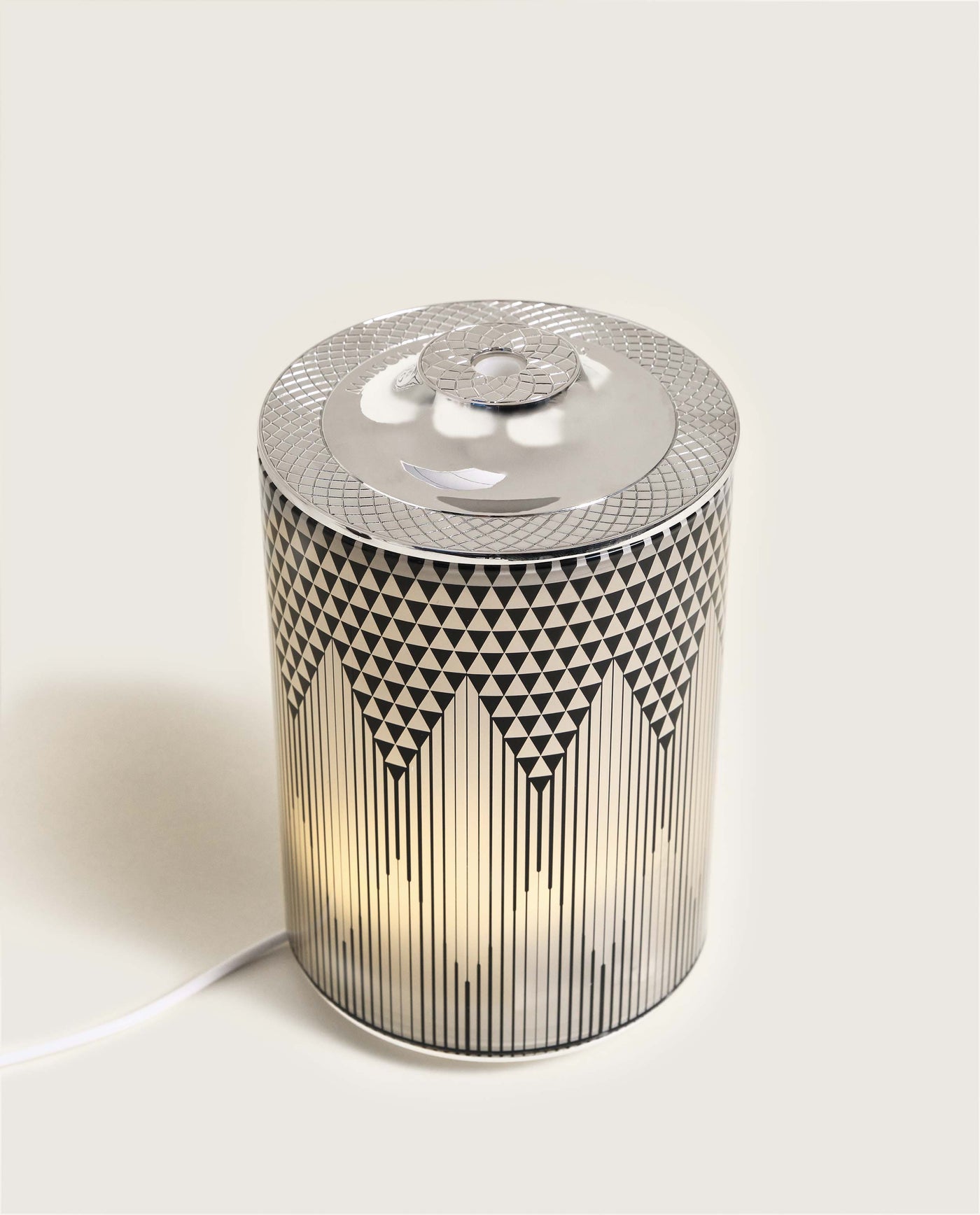 Elektrischer Aroma Diffuser Evanescence Grau - Kraftvolles Leder Lampe Berger - Maison Berger offizieller Onlineshop DE - AT