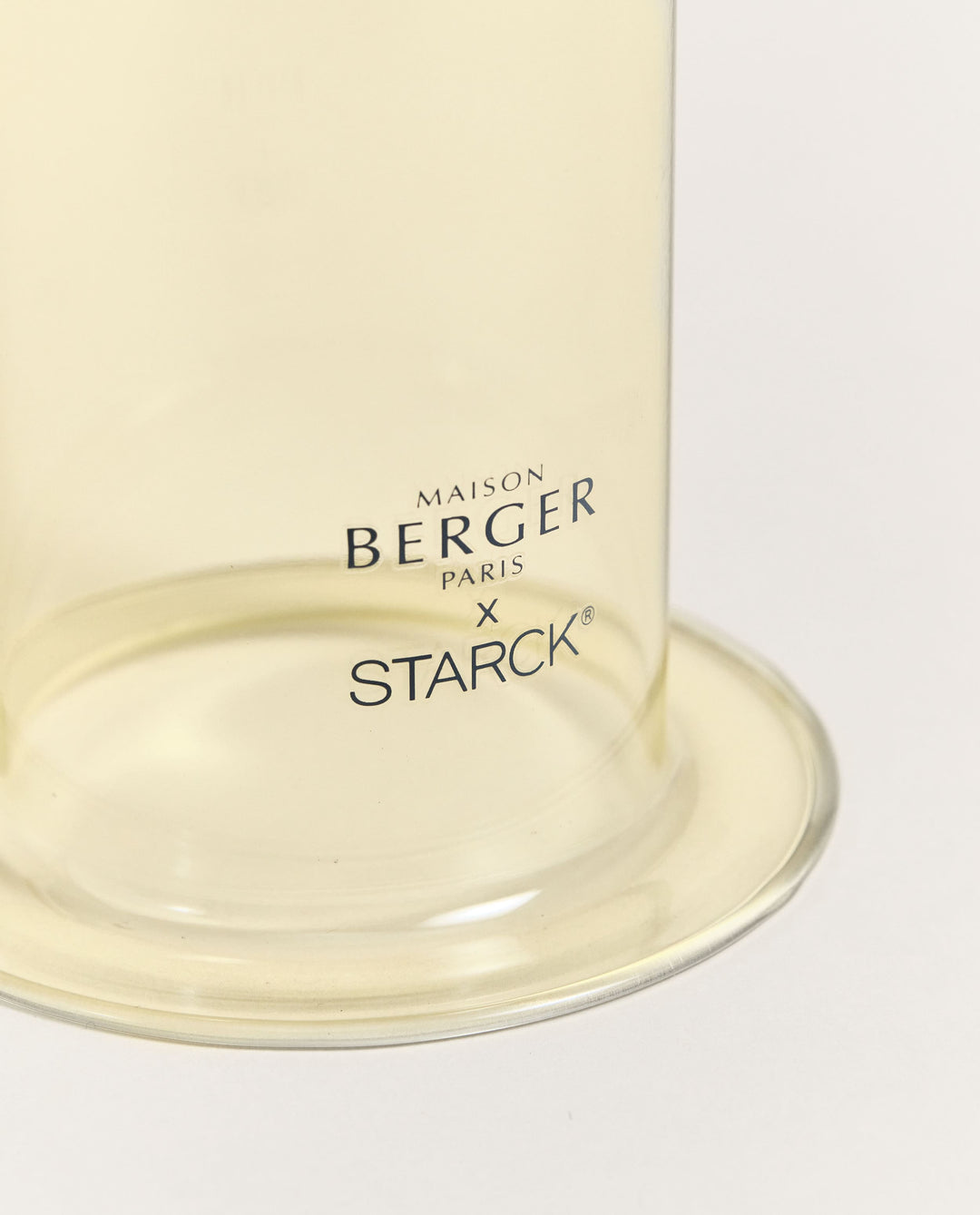 Kerzenhalter + Duftkerze 120 g - Peau d'Ailleurs - Maison Berger Paris by Starck Lampe Berger - Maison Berger offizieller Onlineshop DE - AT