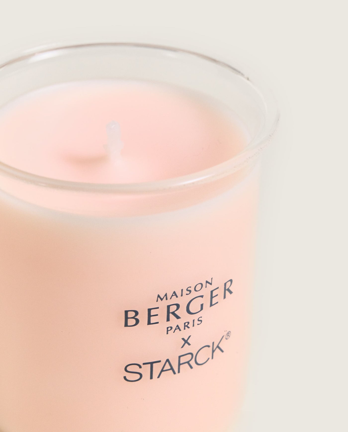 Nachfüllkerze 120 g - Peau de Soie - Maison Berger Paris by Starck Lampe Berger - Maison Berger offizieller Onlineshop DE - AT