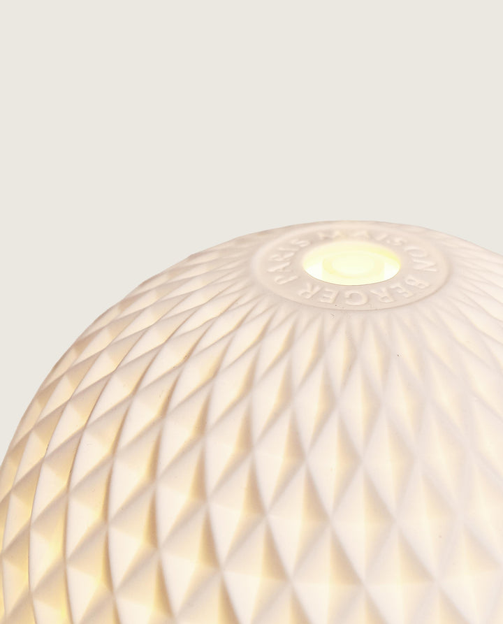 Elektrischer Aroma Diffuser Sphère - Aromatischer Weißer Tee