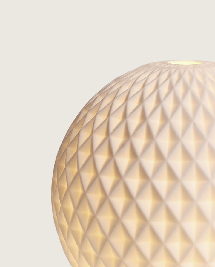 Elektrischer Aroma Diffuser Sphère - Aromatischer Weißer Tee