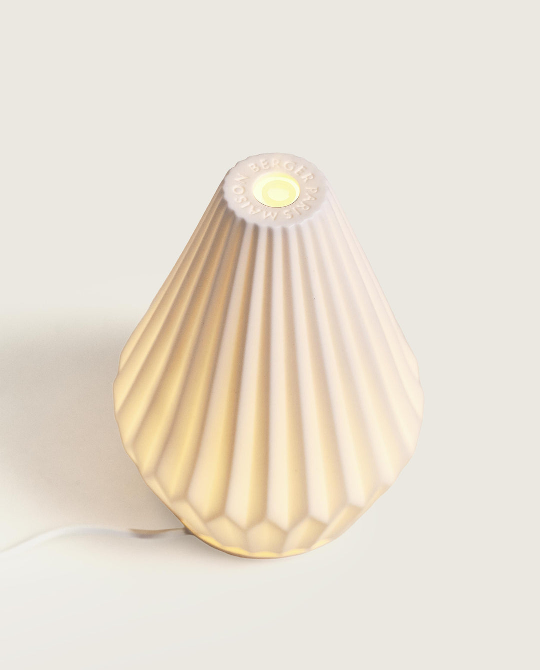 Elektrischer Aroma Diffuser Cone - Pudriger Amber