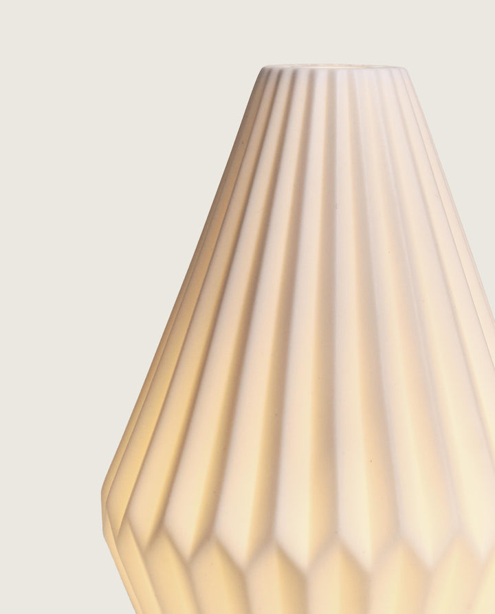 Elektrischer Aroma Diffuser Cone - Pudriger Amber